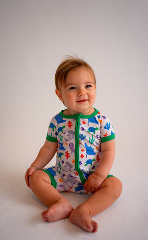 Ocean Animals "SEAS the day" Shortie