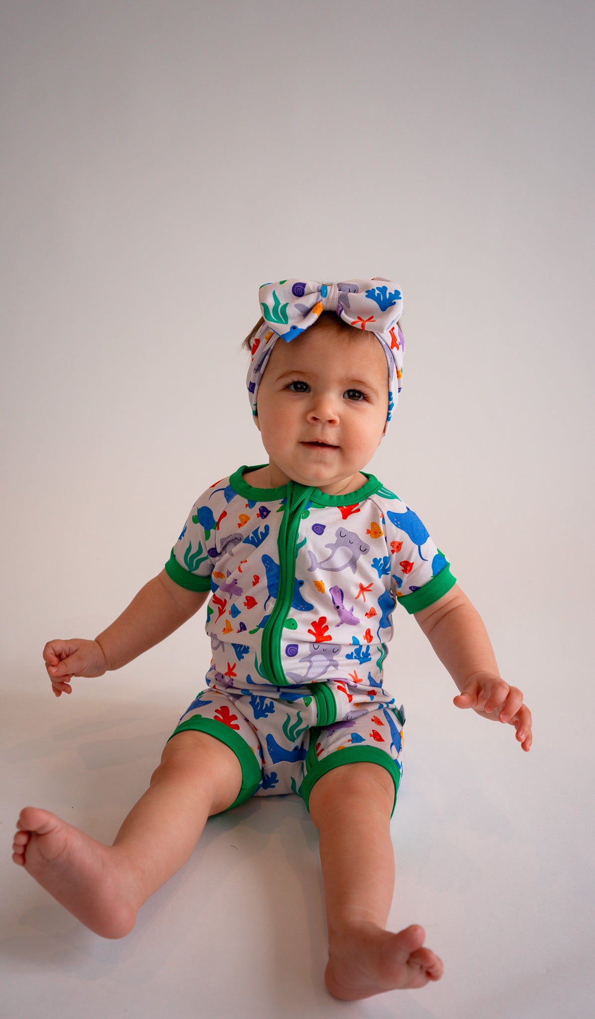 Ocean Animals "SEAS the day" Shortie