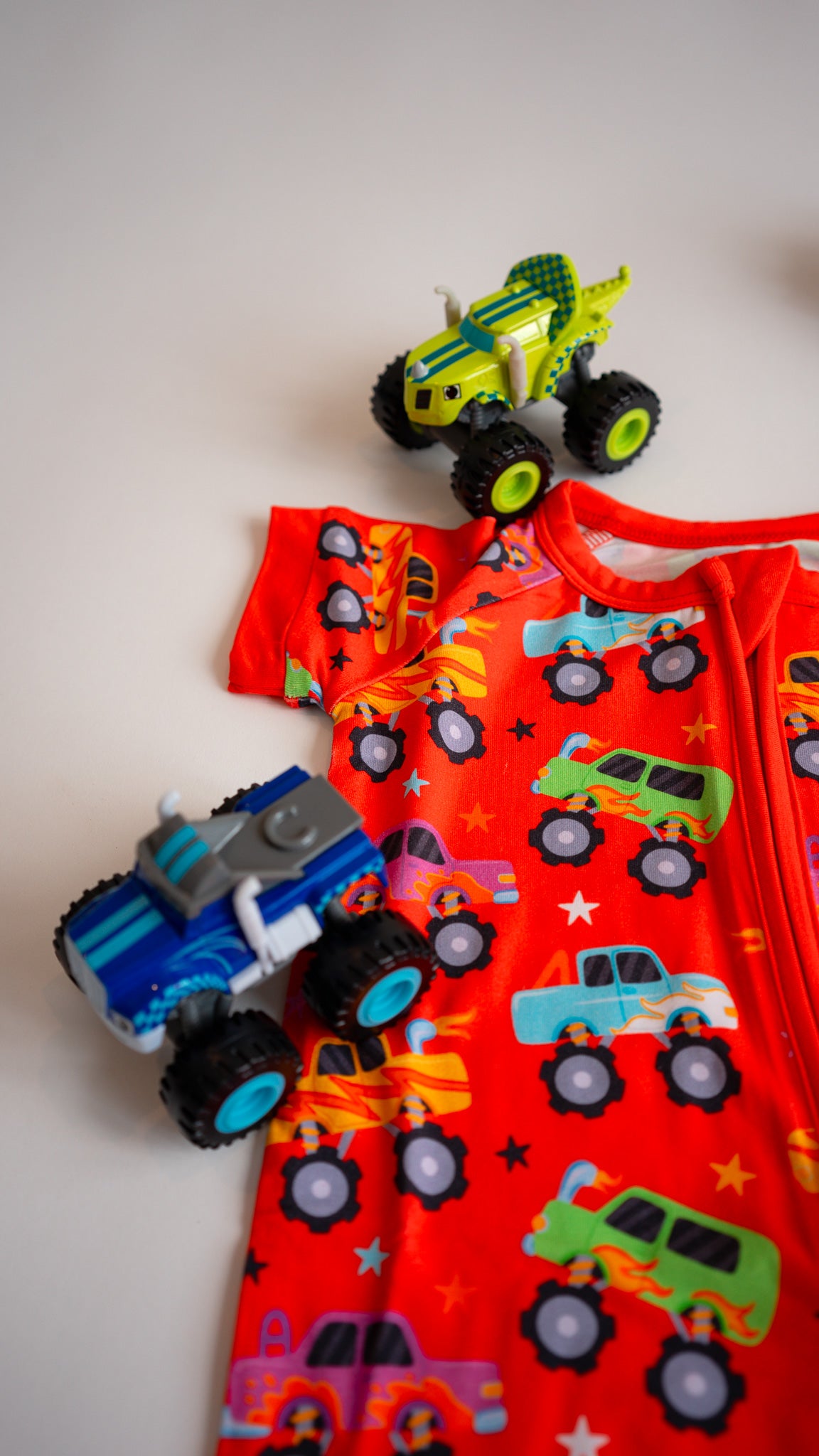 Monster Trucks Shorties