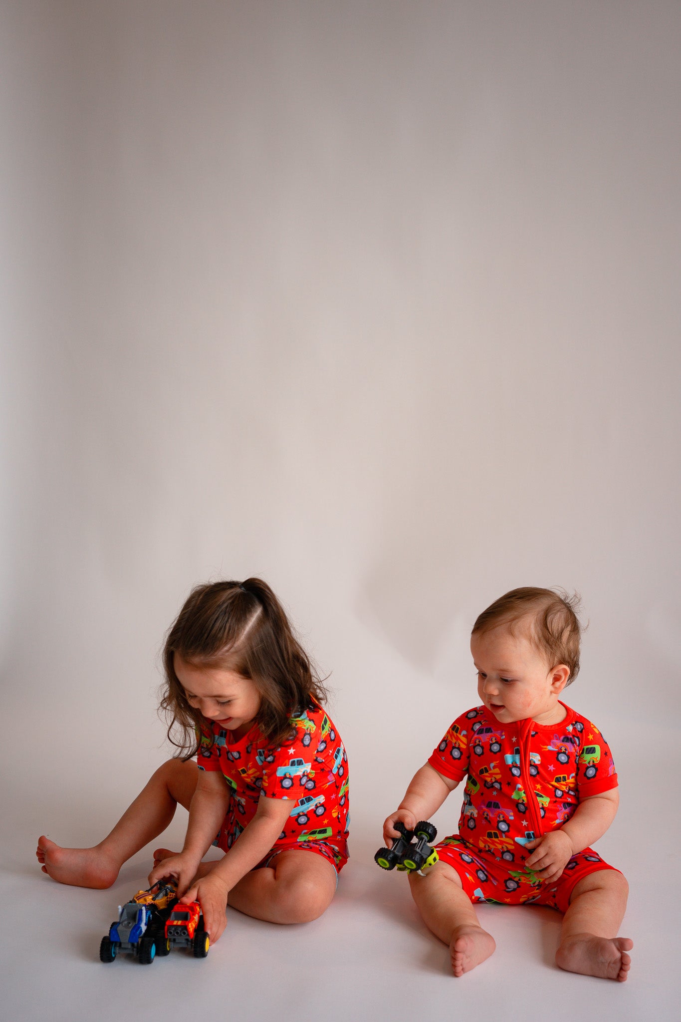 Monster Jammies Short Two-Piece Short Sleeve/Shorts